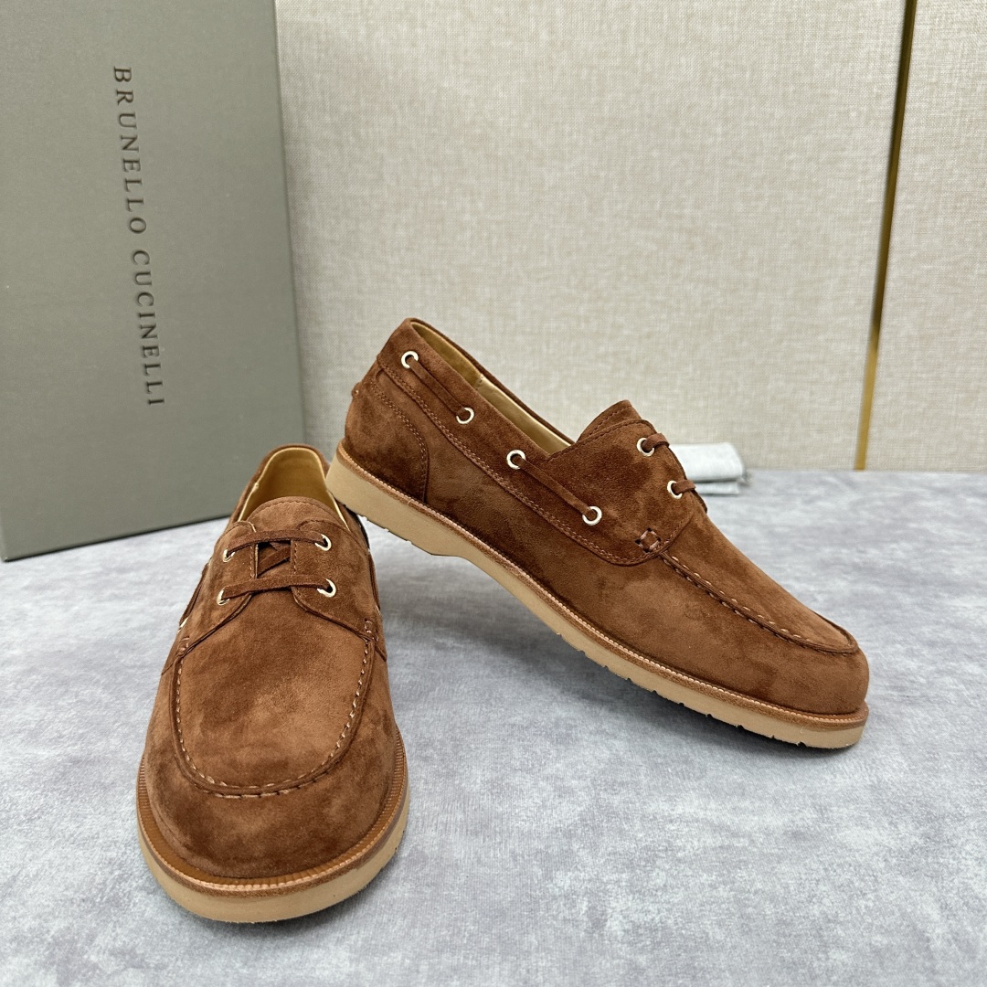 💋💍BC家   新品发售🆕Brunel*o Cucinell*  新款麂皮绒双孔船鞋  面料采用进口反绒