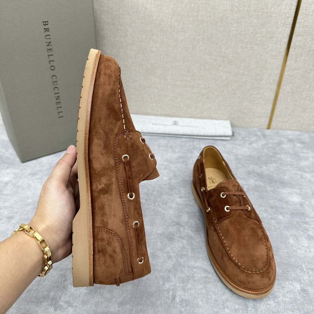 💋💍BC家   新品发售🆕Brunel*o Cucinell*  新款麂皮绒双孔船鞋  面料采用进口反绒