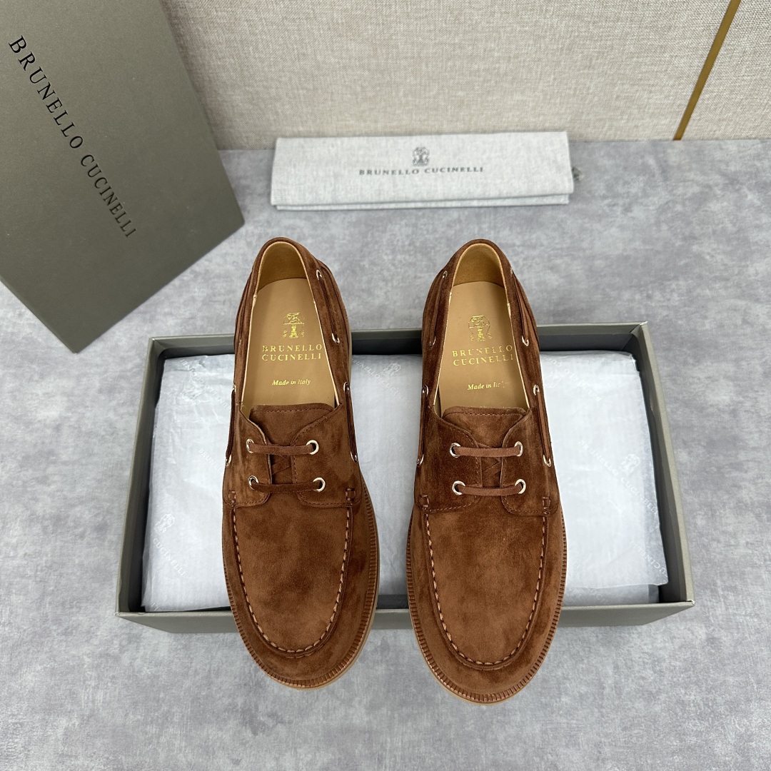 💋💍BC家   新品发售🆕Brunel*o Cucinell*  新款麂皮绒双孔船鞋  面料采用进口反绒