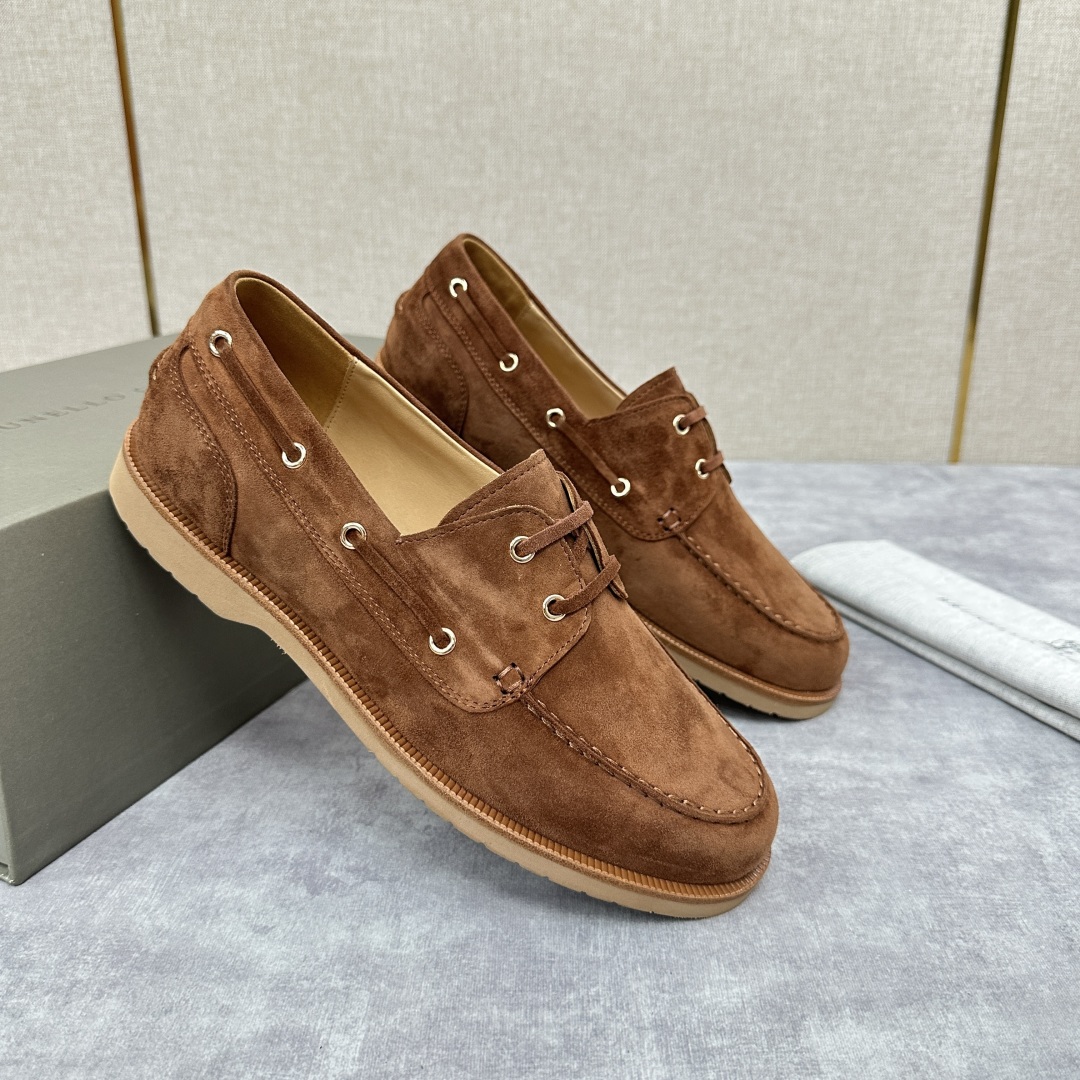 💋💍BC家   新品发售🆕Brunel*o Cucinell*  新款麂皮绒双孔船鞋  面料采用进口反绒