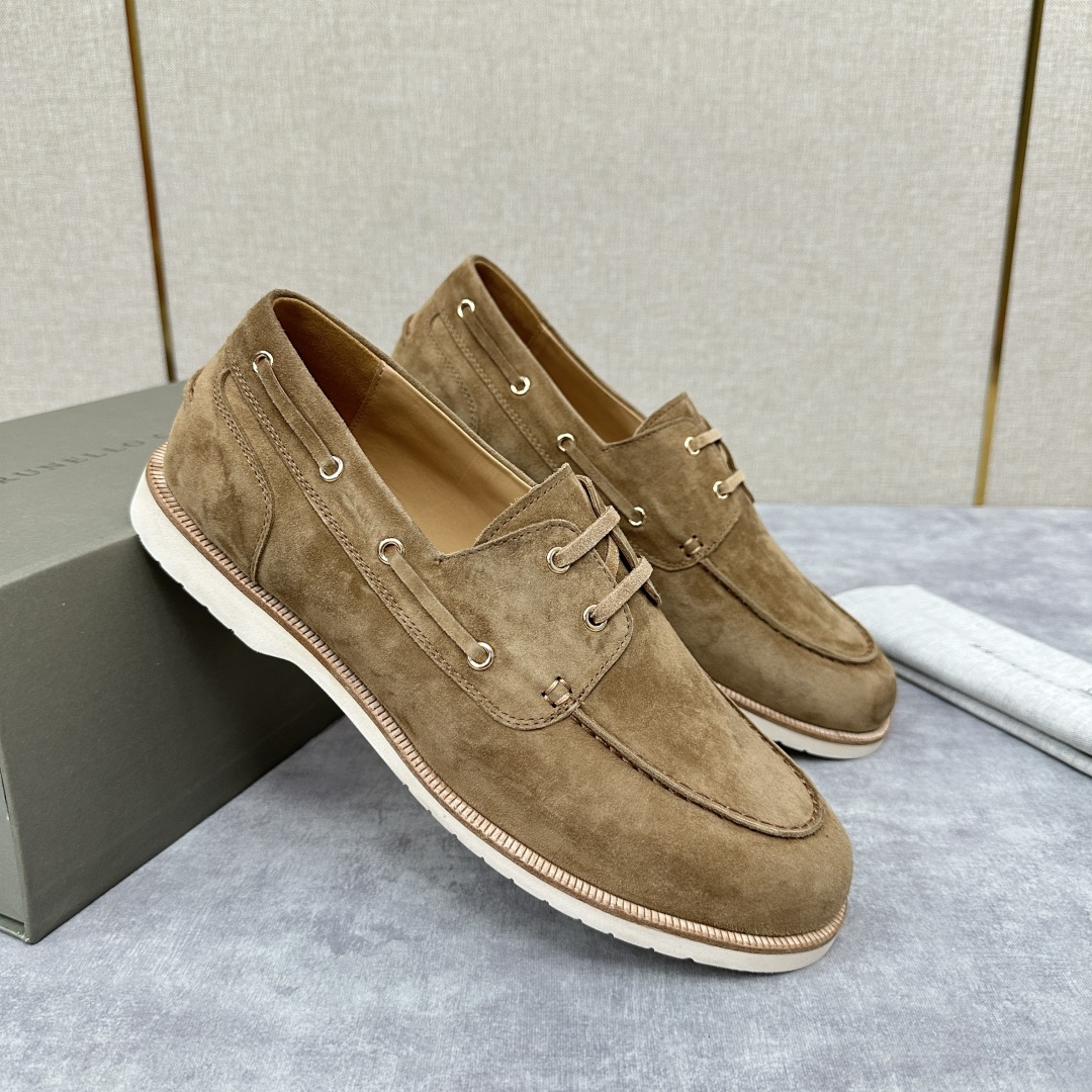 💋💍BC家   新品发售🆕Brunel*o Cucinell*  新款麂皮绒双孔船鞋  面料采用进口反绒