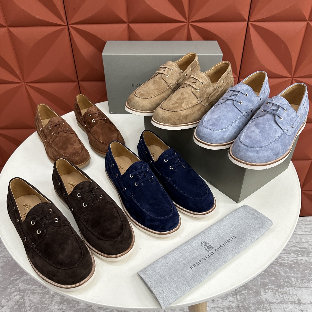 💋💍BC家   新品发售🆕Brunel*o Cucinell*  新款麂皮绒双孔船鞋  面料采用进口反绒