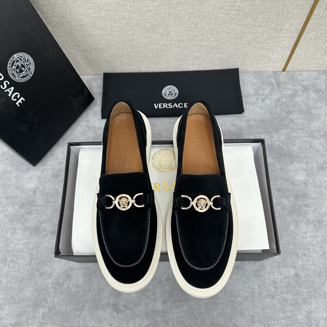 💋💍VS家新品 Versa* 范思-哲 意大利男士休闲乐福鞋上新🆕!这个意大利纯手工鞋履品牌的