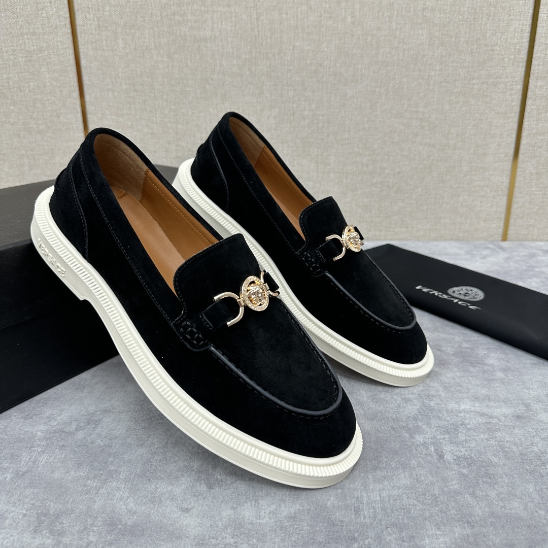 💋💍VS家新品 Versa* 范思-哲 意大利男士休闲乐福鞋上新🆕!这个意大利纯手工鞋履品牌的