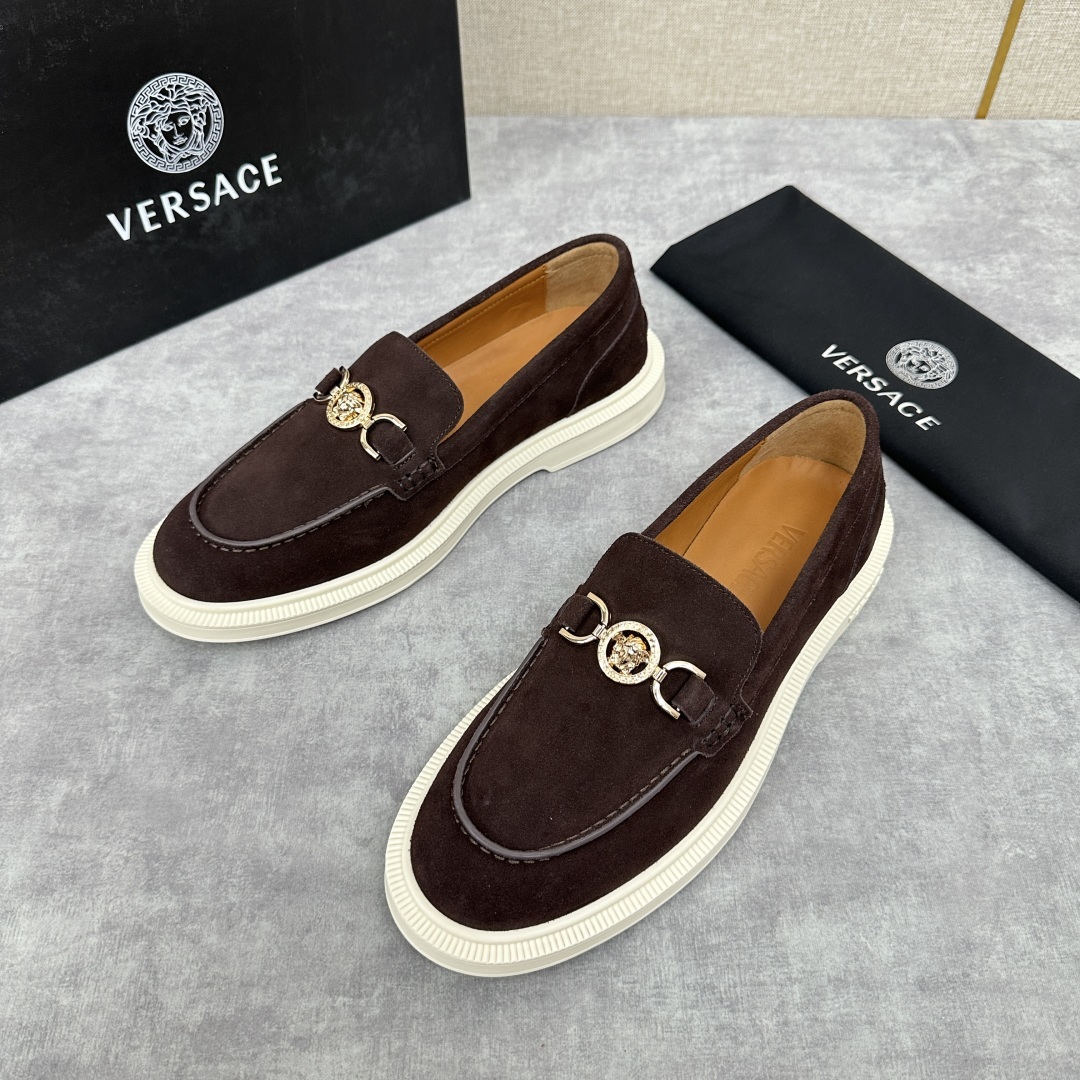 💋💍VS家新品 Versa* 范思-哲 意大利男士休闲乐福鞋上新🆕!这个意大利纯手工鞋履品牌的