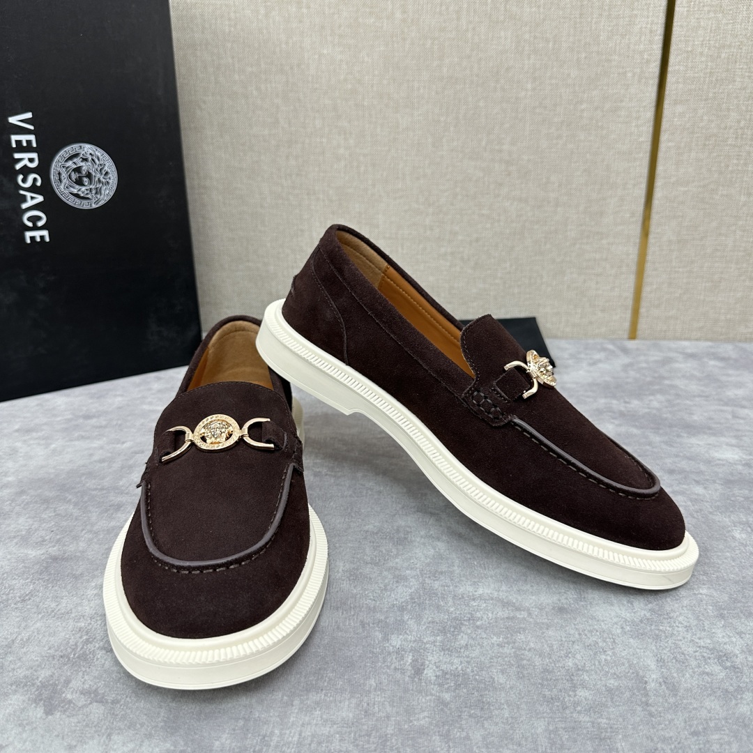 💋💍VS家新品 Versa* 范思-哲 意大利男士休闲乐福鞋上新🆕!这个意大利纯手工鞋履品牌的