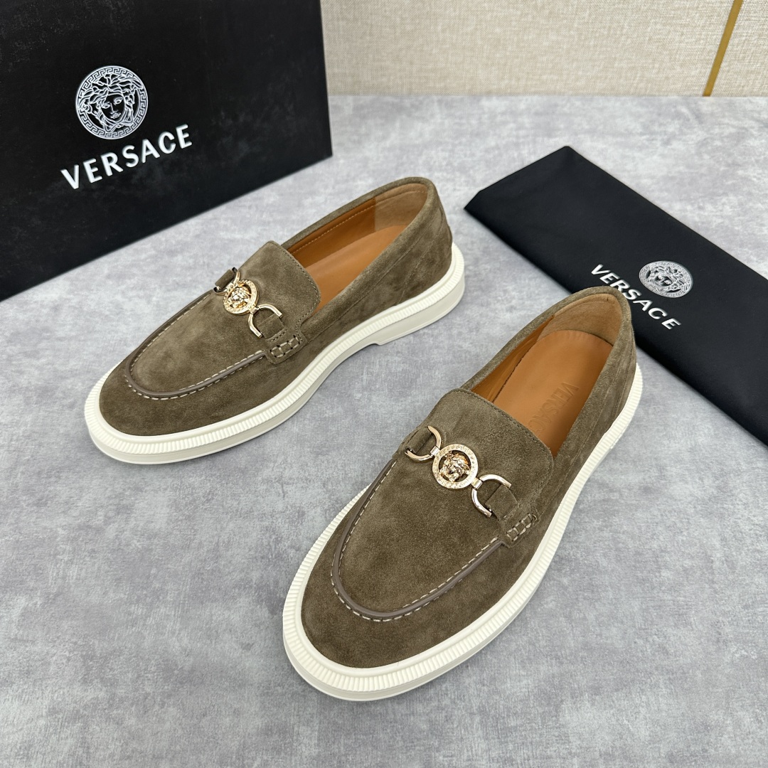💋💍VS家新品   Versa*  范思-哲   意大利男士休闲乐福鞋上新🆕！这个意大利纯手工鞋履品牌的
