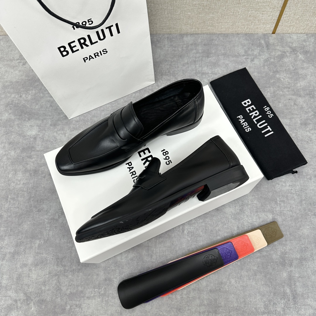 💋💍新品布鲁-提，berlut*初代Lorenzo单层小牛皮乐福鞋，经典布雷克结构法，柔软光面小牛皮胚古
