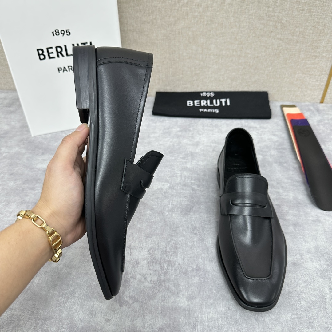 💋💍新品布鲁-提，berlut*初代Lorenzo单层小牛皮乐福鞋，经典布雷克结构法，柔软光面小牛皮胚古