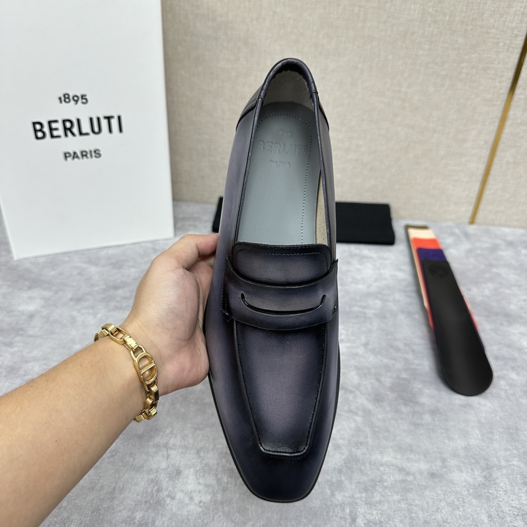 💋💍新品布鲁-提，berlut*初代Lorenzo单层小牛皮乐福鞋，经典布雷克结构法，柔软光面小牛皮胚古