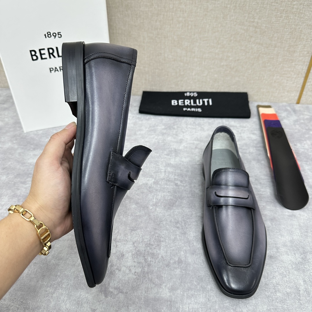 💋💍新品布鲁-提，berlut*初代Lorenzo单层小牛皮乐福鞋，经典布雷克结构法，柔软光面小牛皮胚古