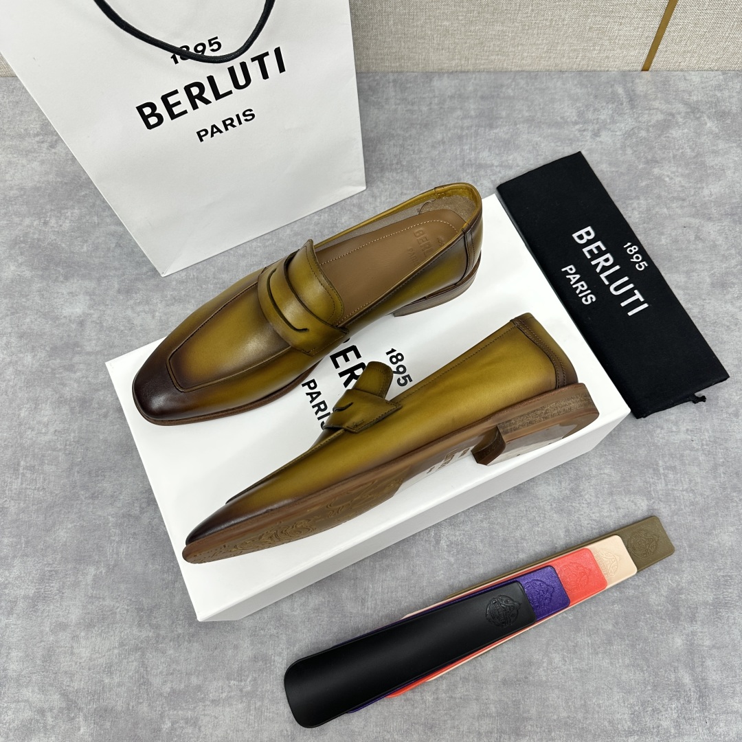 💋💍新品布鲁-提，berlut*初代Lorenzo单层小牛皮乐福鞋，经典布雷克结构法，柔软光面小牛皮胚古
