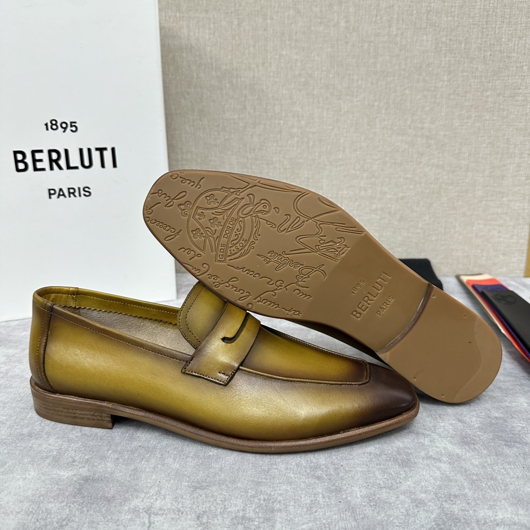 💋💍新品布鲁-提，berlut*初代Lorenzo单层小牛皮乐福鞋，经典布雷克结构法，柔软光面小牛皮胚古
