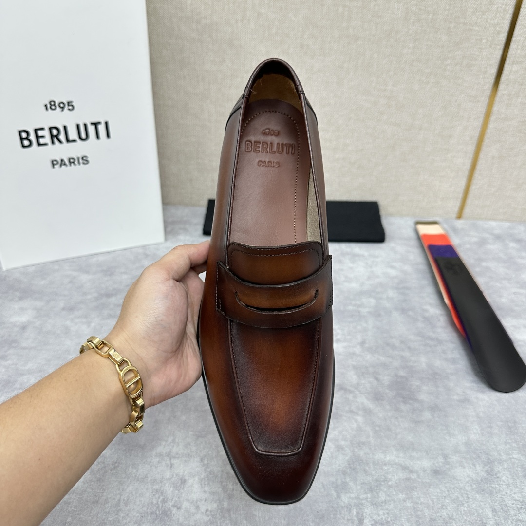 💋💍新品布鲁-提，berlut*初代Lorenzo单层小牛皮乐福鞋，经典布雷克结构法，柔软光面小牛皮胚古