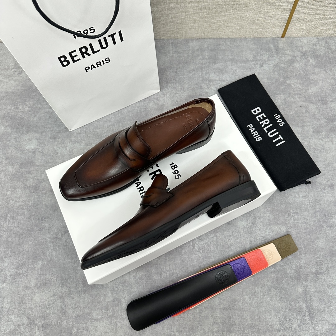 💋💍新品布鲁-提，berlut*初代Lorenzo单层小牛皮乐福鞋，经典布雷克结构法，柔软光面小牛皮胚古