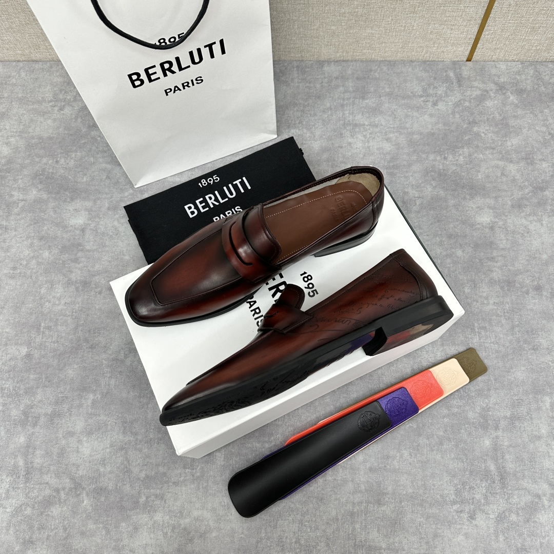 💋💍新品布鲁-提，berlut*初代Lorenzo单层小牛皮乐福鞋，经典布雷克结构法，柔软光面小牛皮胚古