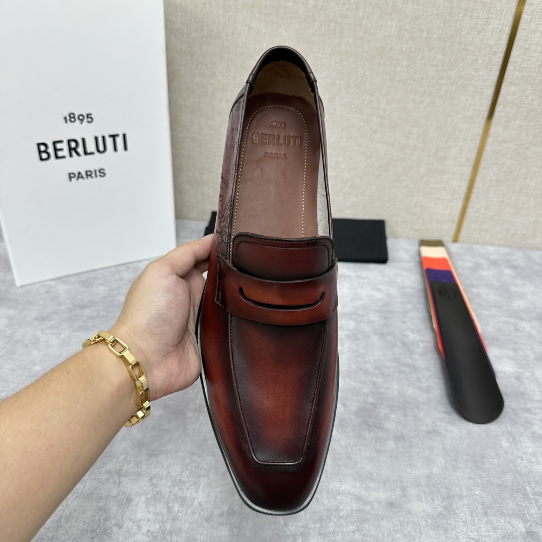💋💍新品布鲁-提，berlut*初代Lorenzo单层小牛皮乐福鞋，经典布雷克结构法，柔软光面小牛皮胚古