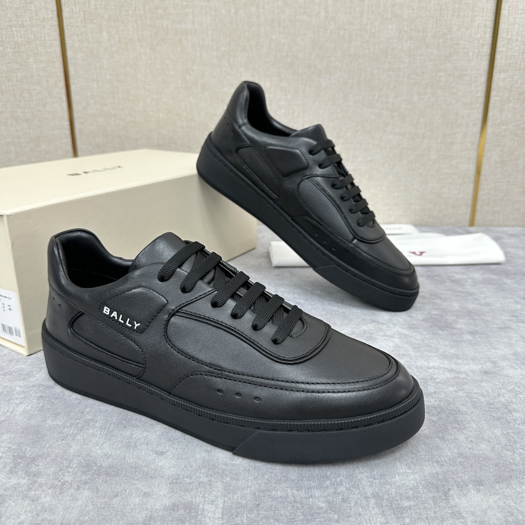 💋💍BL家新品  早于官网发布，BAL*Y/巴-利 男士皮革休闲运动鞋出货
，经典休闲运动鞋型，鞋面采用
