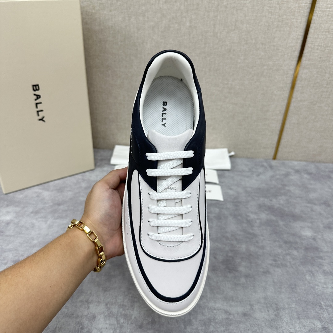 💋💍BL家新品  早于官网发布，BAL*Y/巴-利 男士皮革休闲运动鞋出货
，经典休闲运动鞋型，鞋面采用