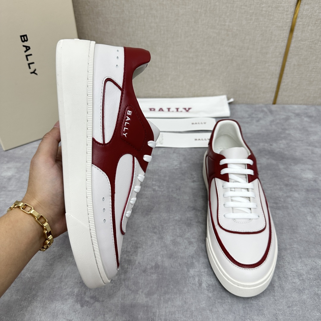 💋💍BL家新品  早于官网发布，BAL*Y/巴-利 男士皮革休闲运动鞋出货
，经典休闲运动鞋型，鞋面采用