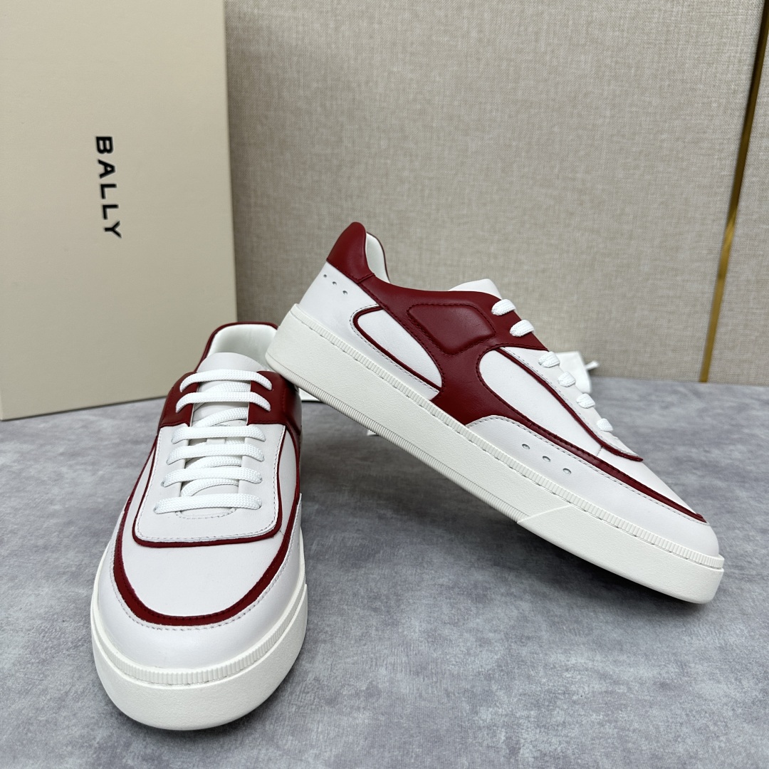 💋💍BL家新品  早于官网发布，BAL*Y/巴-利 男士皮革休闲运动鞋出货
，经典休闲运动鞋型，鞋面采用