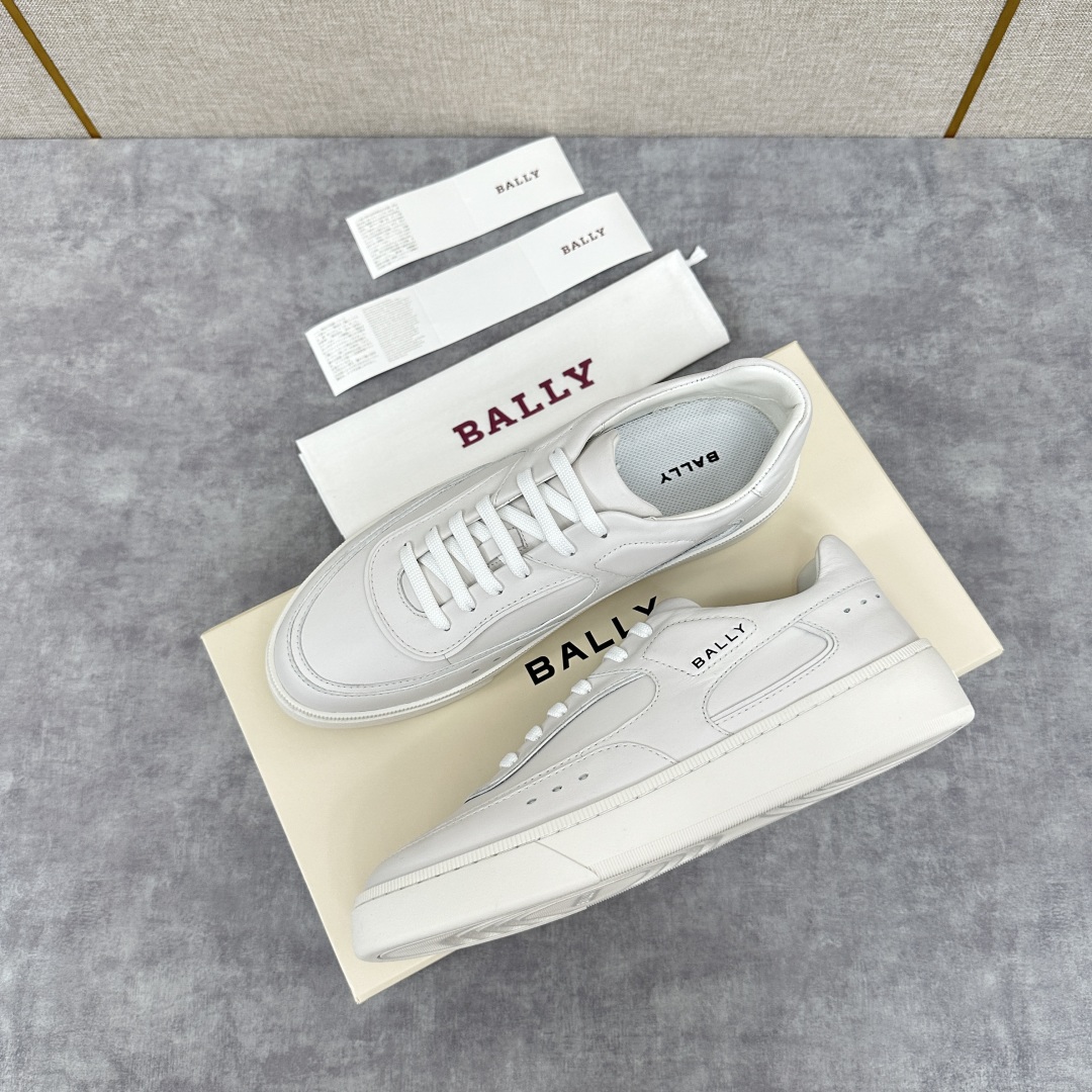 💋💍BL家新品  早于官网发布，BAL*Y/巴-利 男士皮革休闲运动鞋出货
，经典休闲运动鞋型，鞋面采用
