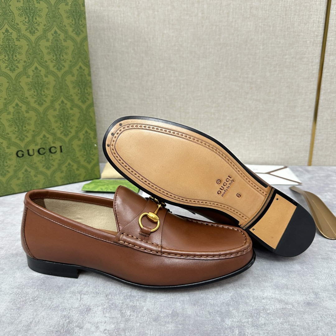 💋💍G家  GUCC*  新品男士马衔扣乐福鞋  官方7,400   采用单层进口牛皮/开边珠亮皮鳄鱼🐊