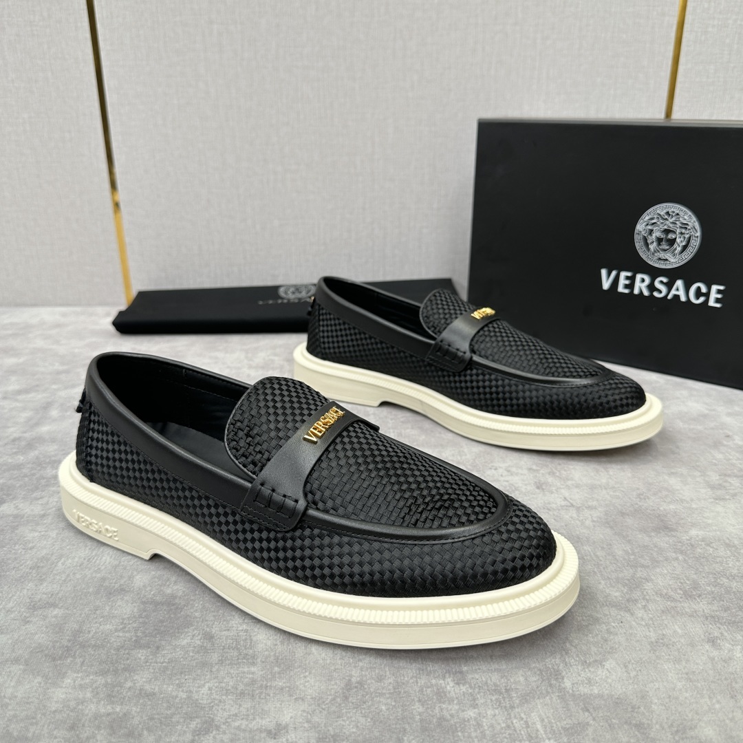 💋💍VS家新品 Versa* 范思-哲 意大利男士休闲乐福鞋上新🆕!这个意大利纯手工鞋履品牌的