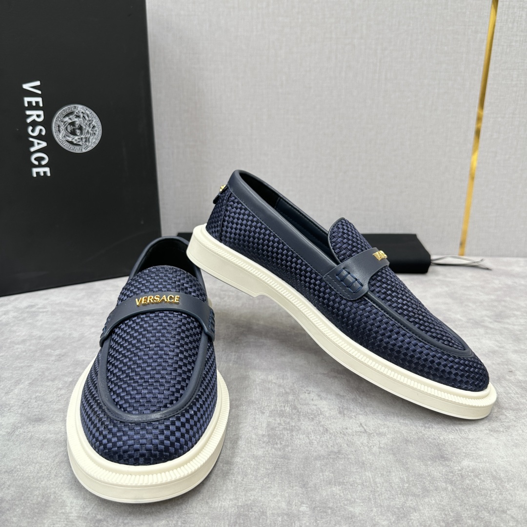 💋💍VS家新品 Versa* 范思-哲 意大利男士休闲乐福鞋上新🆕!这个意大利纯手工鞋履品牌的