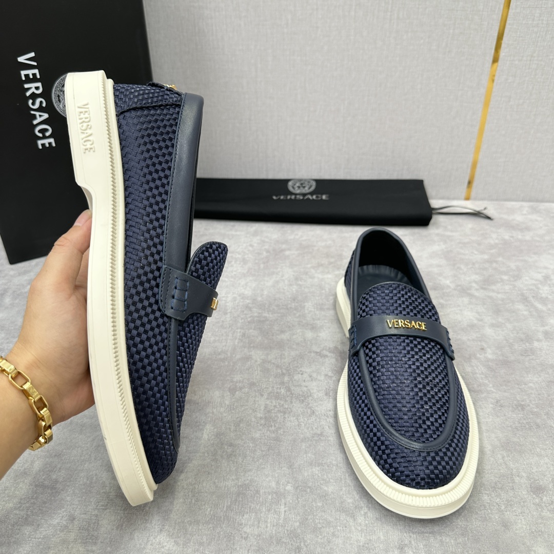 💋💍VS家新品 Versa* 范思-哲 意大利男士休闲乐福鞋上新🆕!这个意大利纯手工鞋履品牌的