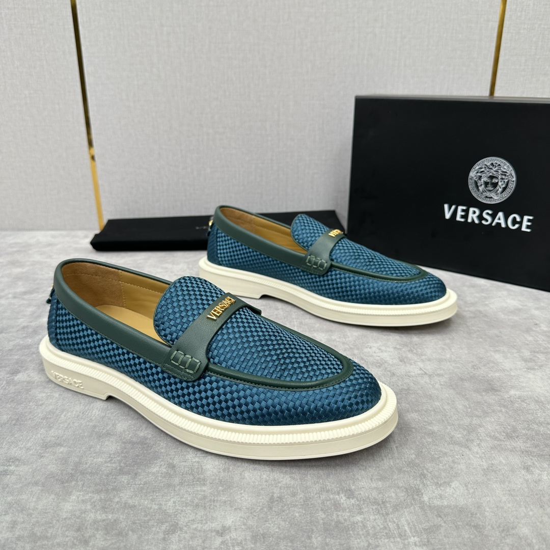 💋💍VS家新品   Versa*  范思-哲   意大利男士休闲乐福鞋上新🆕！这个意大利纯手工鞋履品牌的