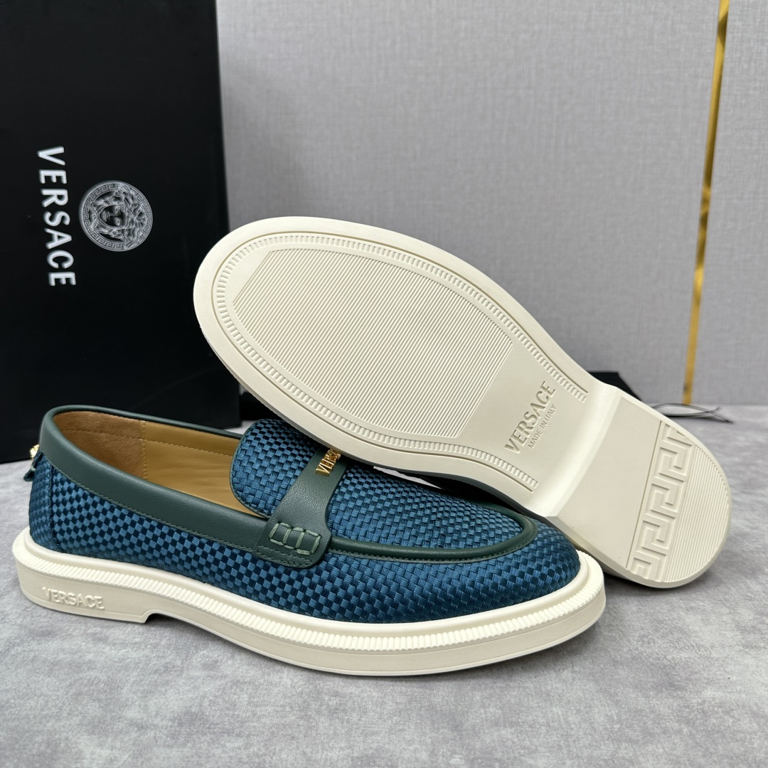 💋💍VS家新品   Versa*  范思-哲   意大利男士休闲乐福鞋上新🆕！这个意大利纯手工鞋履品牌的