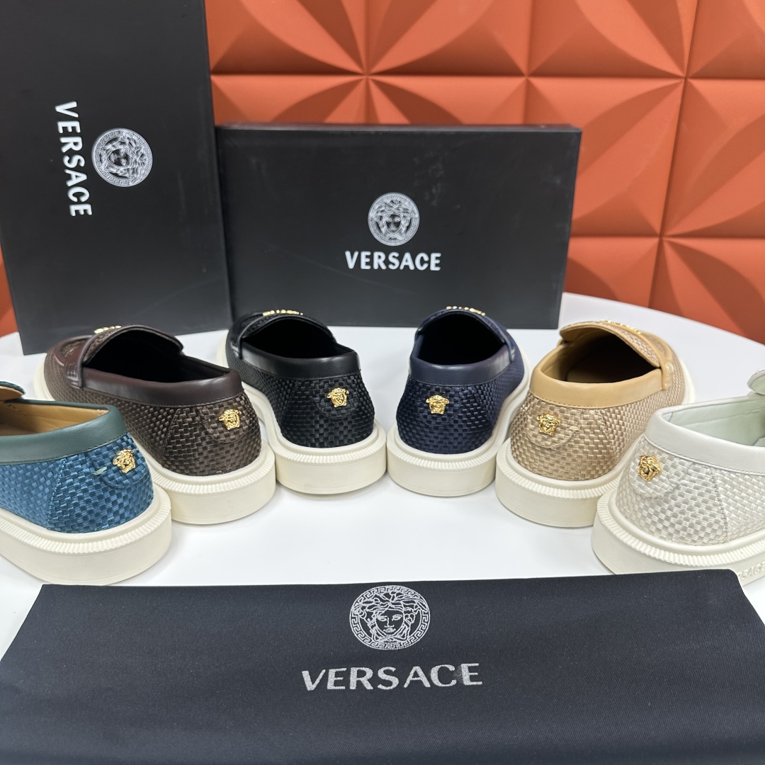 💋💍VS家新品   Versa*  范思-哲   意大利男士休闲乐福鞋上新🆕！这个意大利纯手工鞋履品牌的