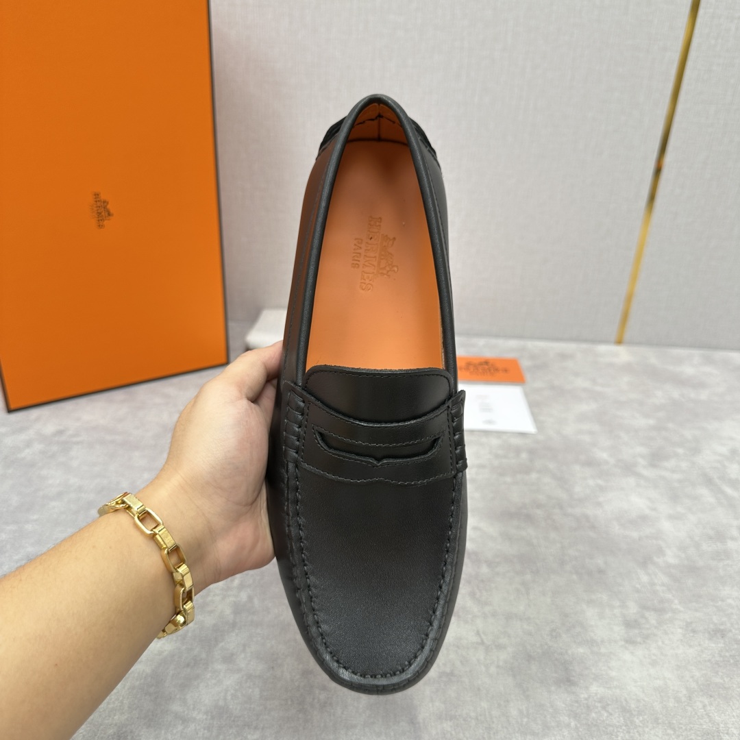 💋💍H家  爱马-仕 Herme*新品乐福鞋  一脚蹬豆豆鞋  此次选用进口荔枝纹/翻毛皮/平纹小牛皮制