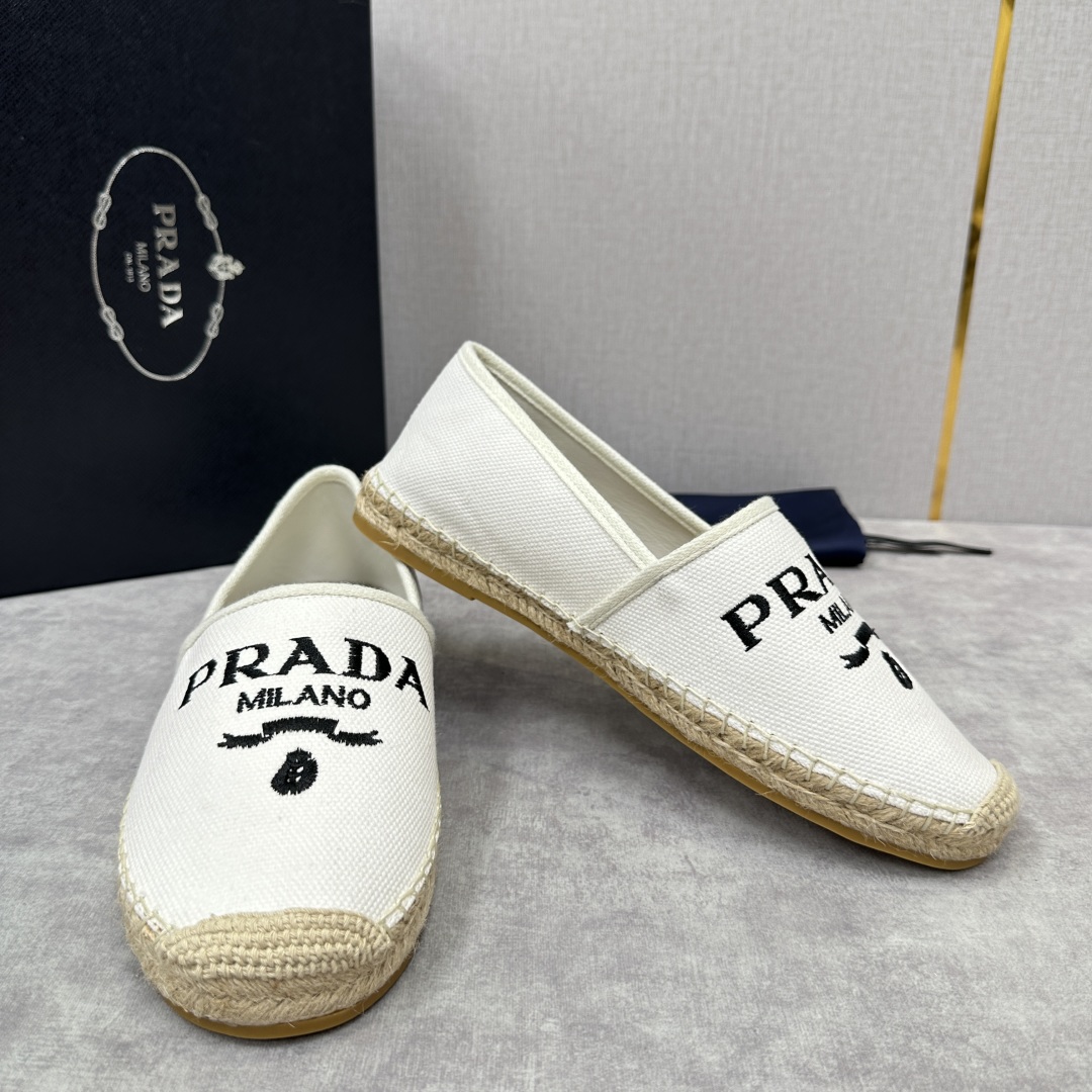 💋💍p家新品 普拉-达Prad*新品渔夫鞋    官方 6,380   原系列牛皮，帆布，麻料布，手工缝