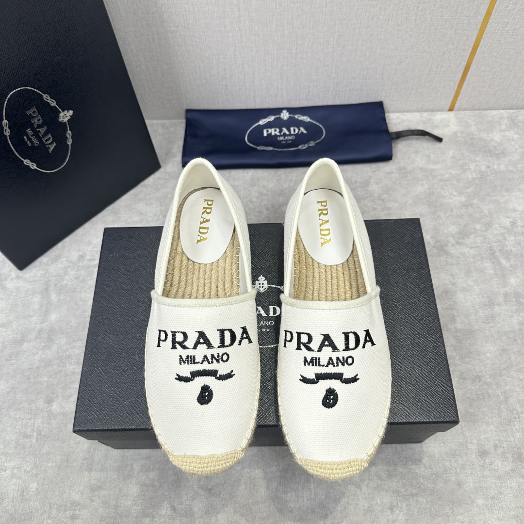 💋💍p家新品 普拉-达Prad*新品渔夫鞋    官方 6,380   原系列牛皮，帆布，麻料布，手工缝