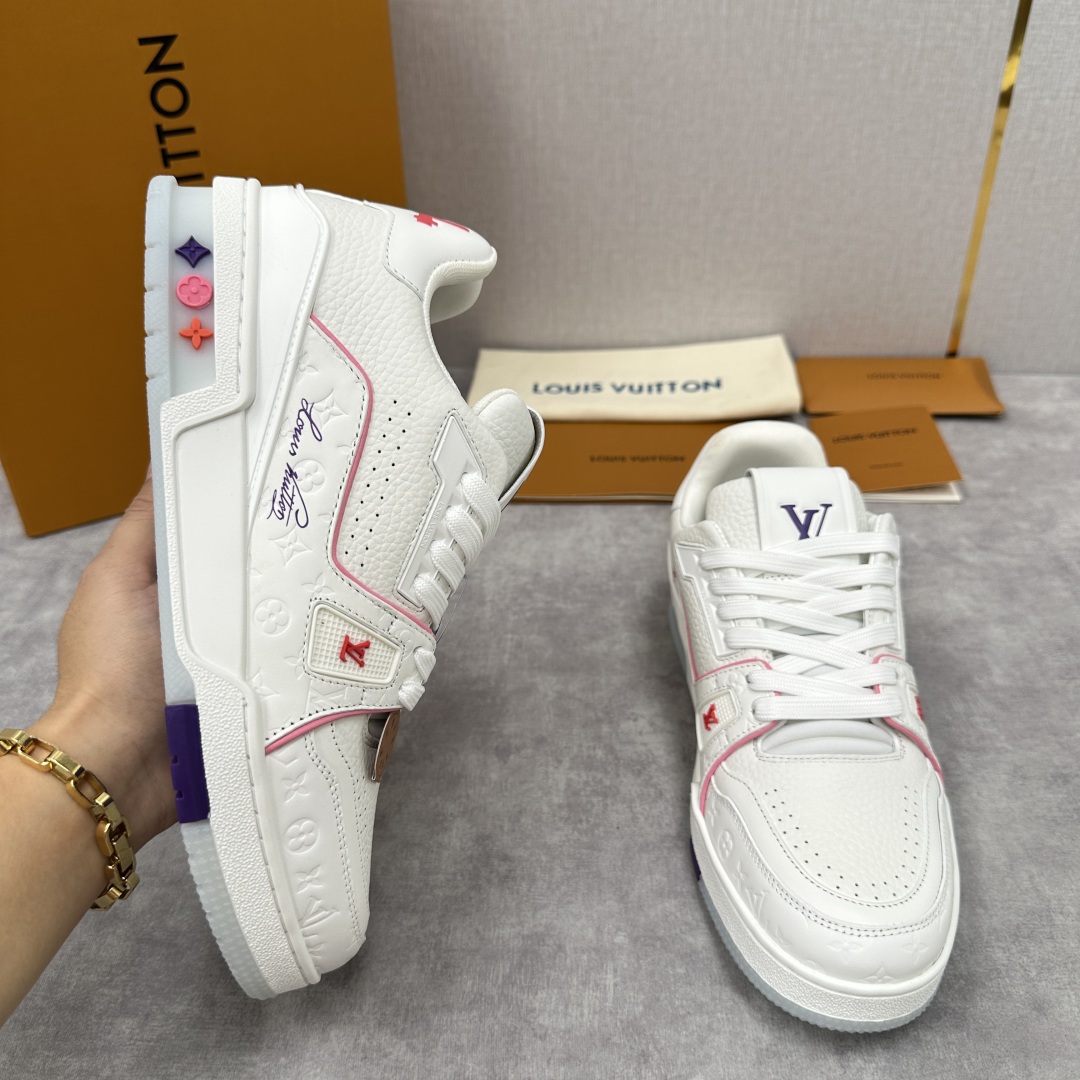 💋💍L家新品   TRAINER 运动鞋系列   官方   12,200  路易～x Tyler合作系列