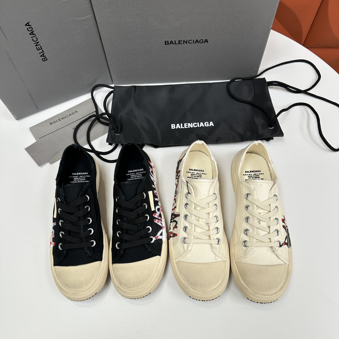 💋💍Balenciag*  巴黎-世家 新品帆布鞋     官方  6,700   半包做旧帆布鞋 亮相