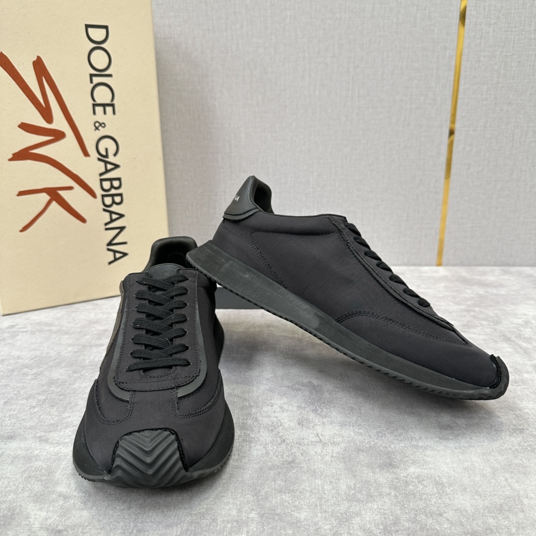 💋💍DG 家新品 Dolce &Gabban* 杜嘉~班纳 Cushion 帆布拼接牛皮材质休闲