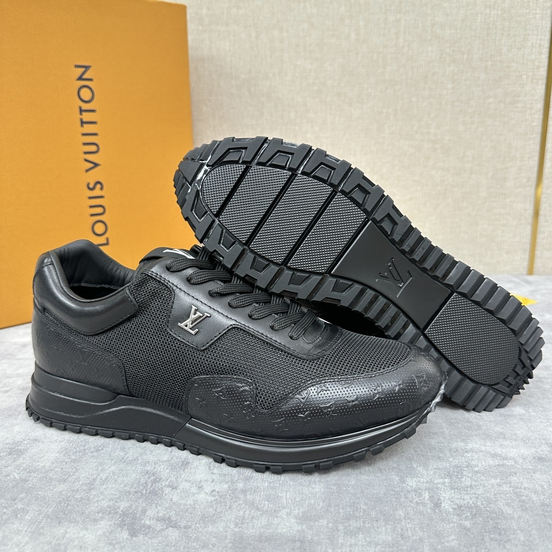 💋 💍 L 家新品 L*V 路易-威登 新款 RUN AWAY 男士运动鞋 科技与经典碰撞的时尚新