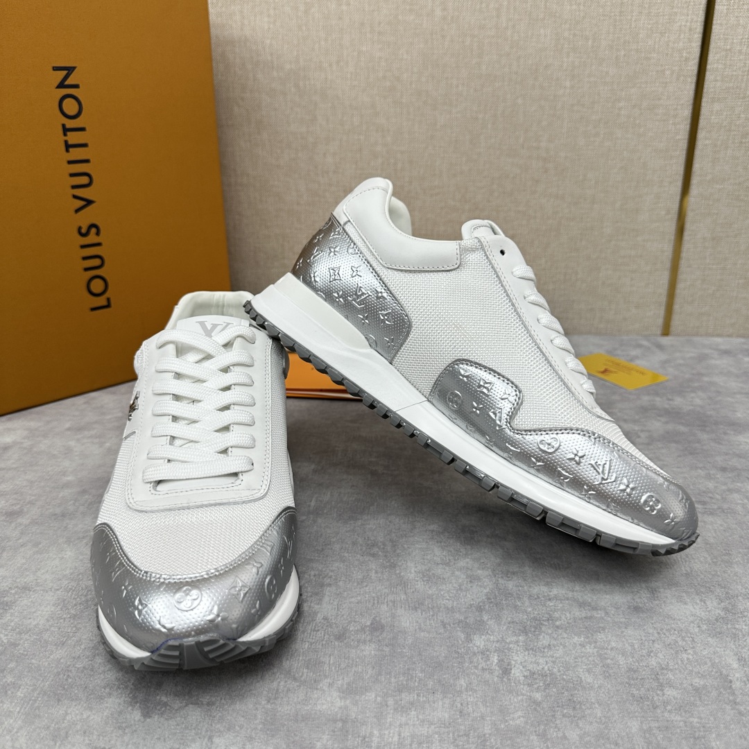 💋 💍 L 家新品  L*V 路易-威登  新款 RUN AWAY 男士运动鞋  科技与经典碰撞的时尚新