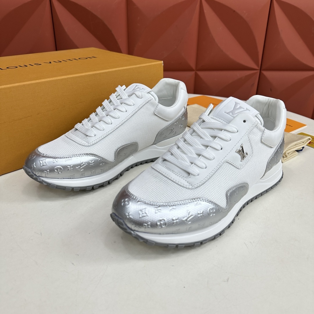 💋 💍 L 家新品 L*V 路易-威登 新款 RUN AWAY 男士运动鞋 科技与经典碰撞的时尚新