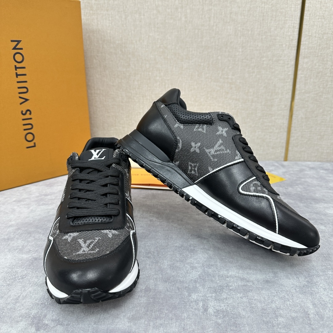 💋 💍 L 家新品 L*V 路易-威登 新款 RUN AWAY 男士运动鞋 潮流与经典的完美融合