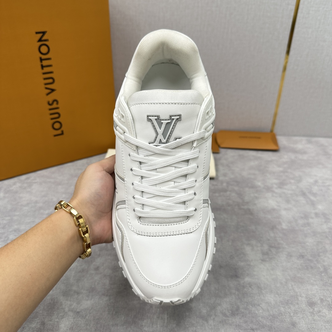 💋 💍 L 家新品  L*V 路易-威登  新款 RUN AWAY  MIXI 男士运动鞋  官方   