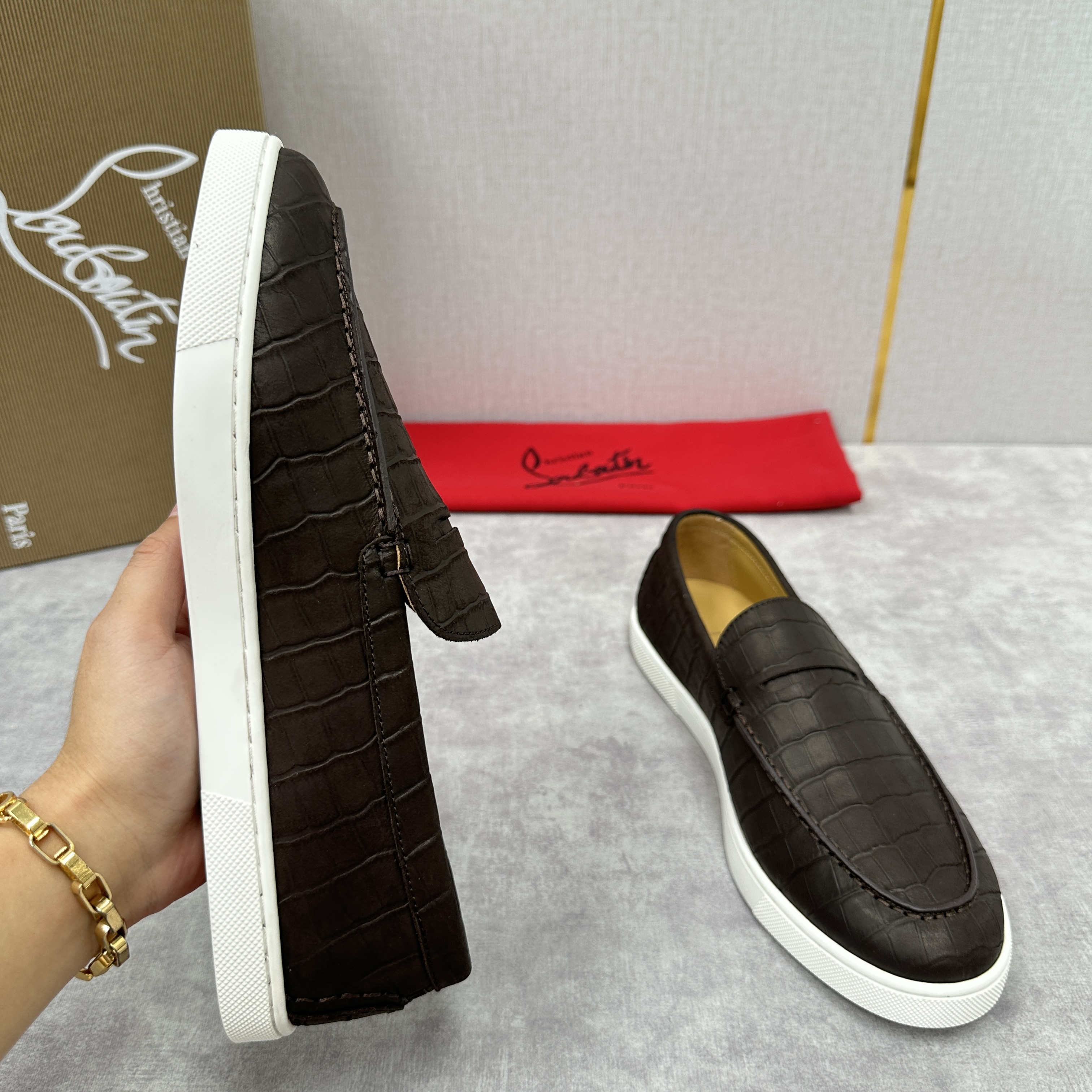 💋💍CL家官方同步新品   🆑Christia* Loubouti*（红底鞋）  Chambeliboa