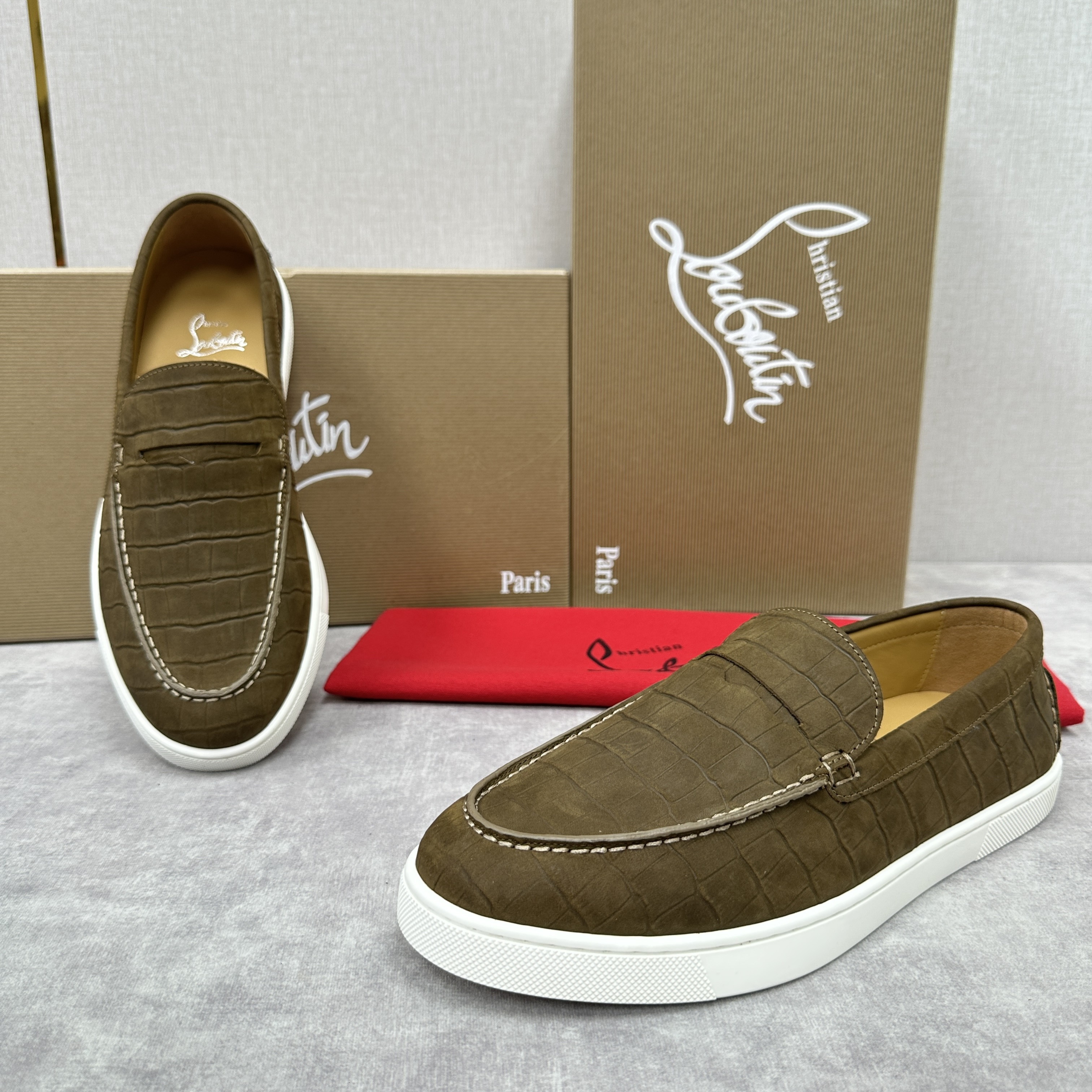 💋💍CL家官方同步新品 🆑Christia* Loubouti*(红底鞋) Chambeliboa