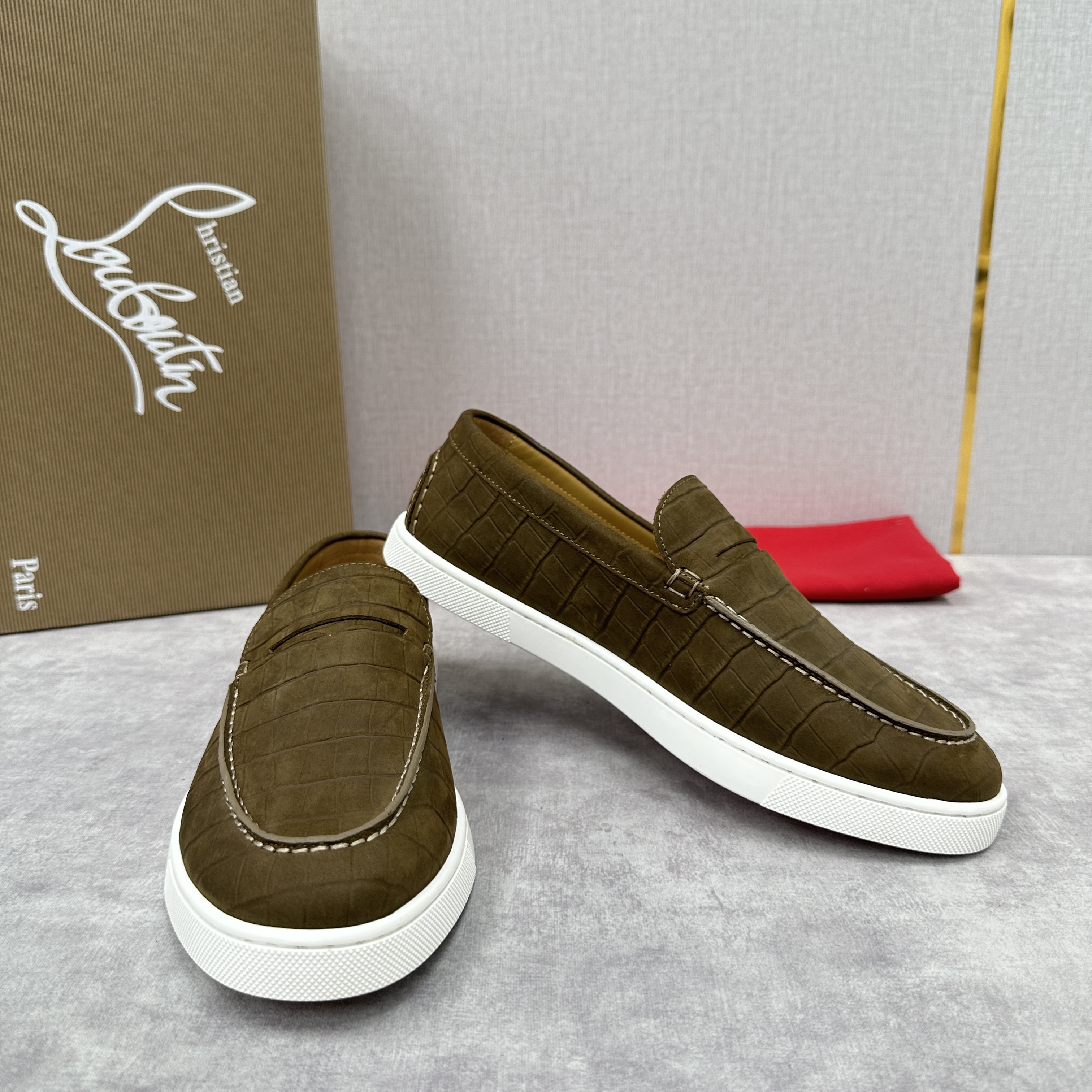 💋💍CL家官方同步新品 🆑Christia* Loubouti*(红底鞋) Chambeliboa