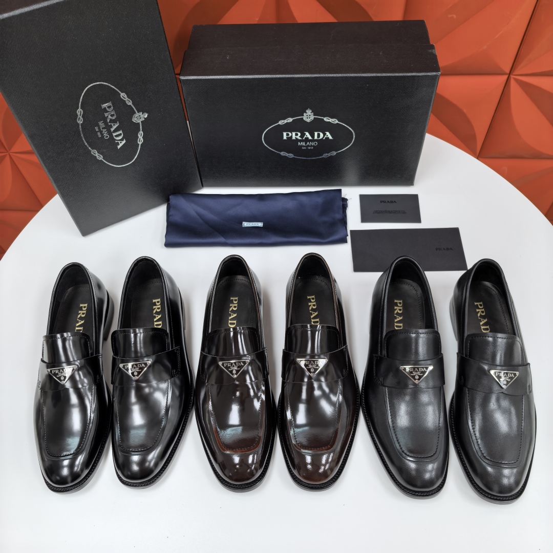 💋💍P家 渠道精品 Prad*/普拉-达  新款正装鞋 Saffiano系列男士皮革乐福鞋  采用进口小