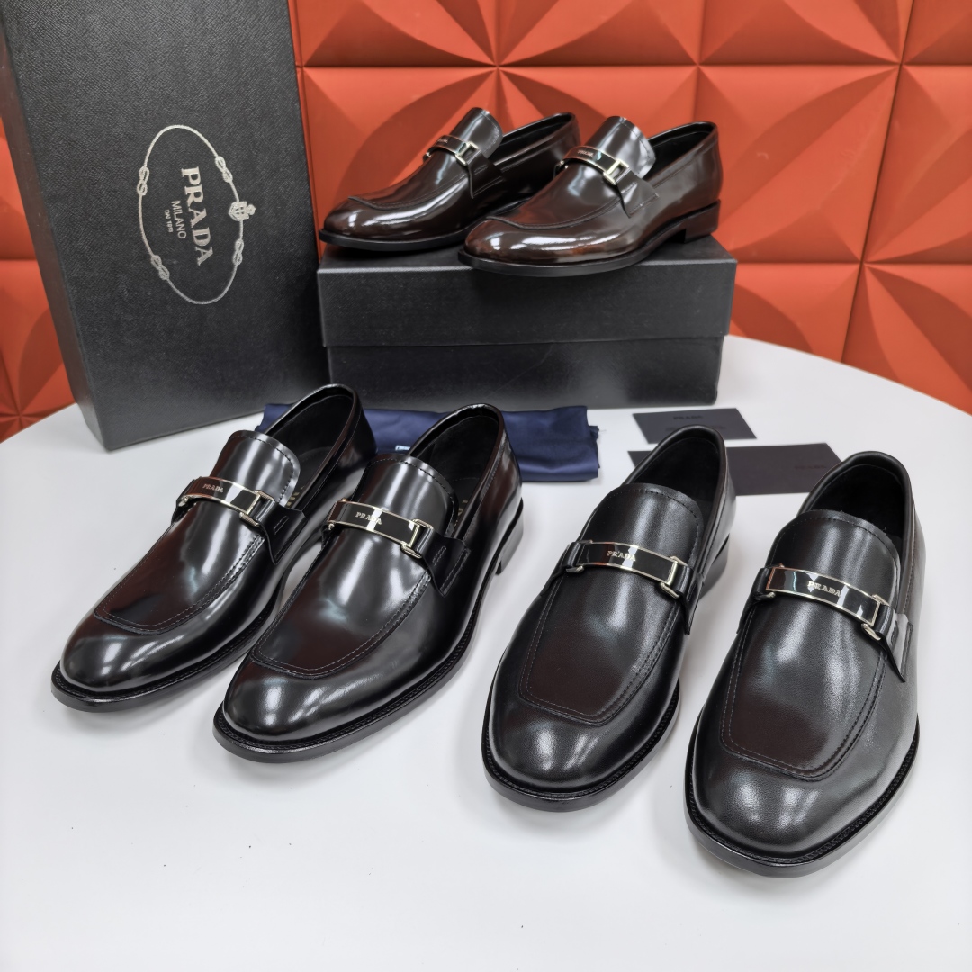 💋💍P家 渠道精品 Prad*/普拉-达  新款正装鞋 Saffiano系列男士皮革乐福鞋  采用进口小