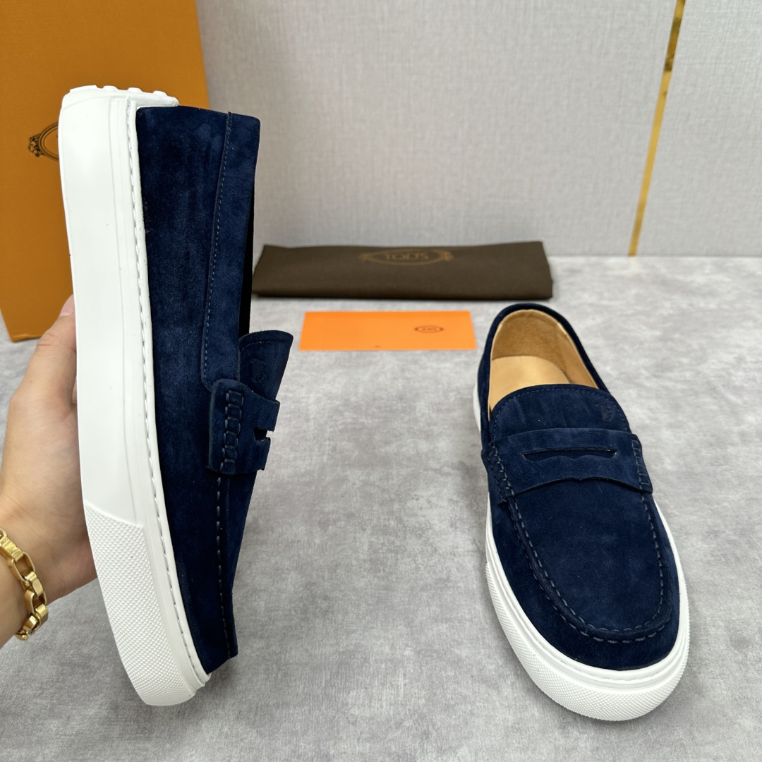 💋💍TOD*S   托德-斯   新款男士乐福鞋  懒人鞋驾车鞋    原材料猛货，采用翻毛皮革制作，纹